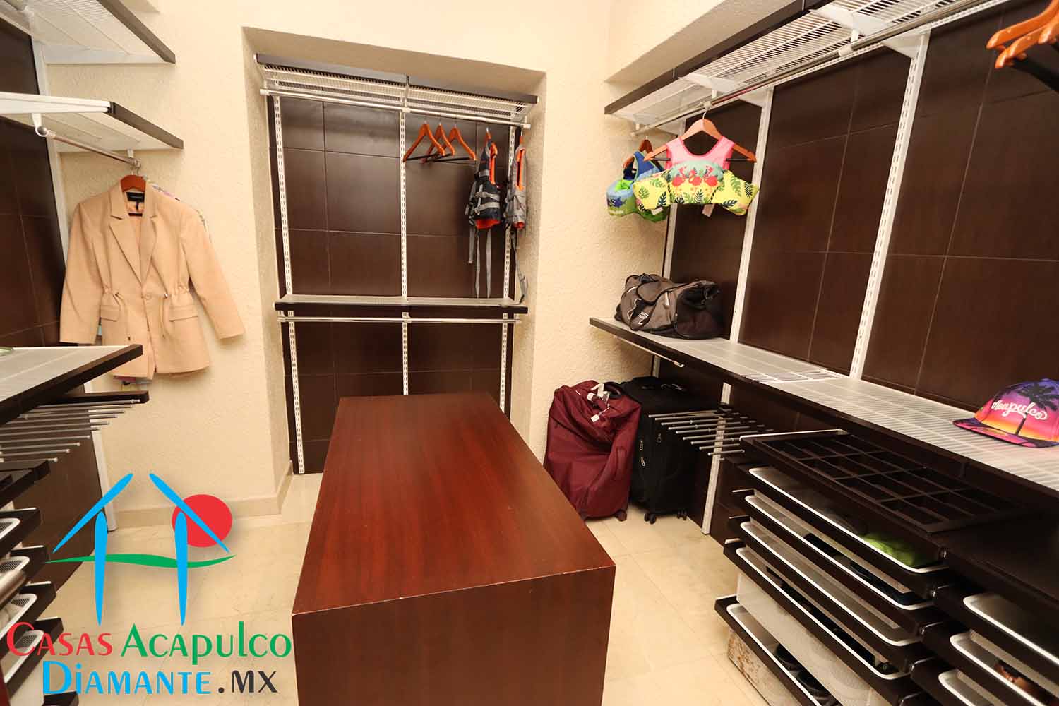 Villa Emiliano - Recámara principal 11